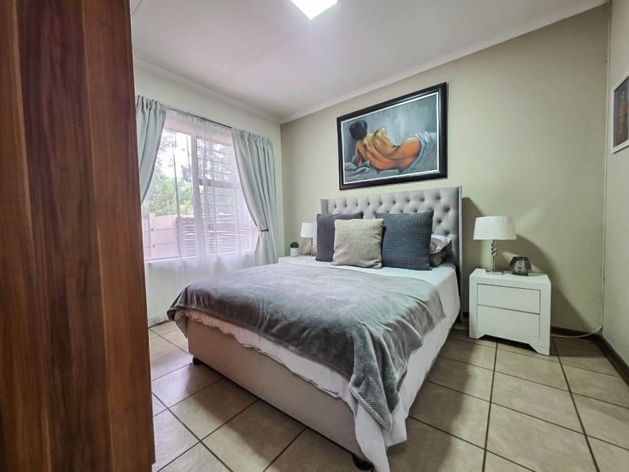 3 Bedroom Property for Sale in Kannoniers Park North West